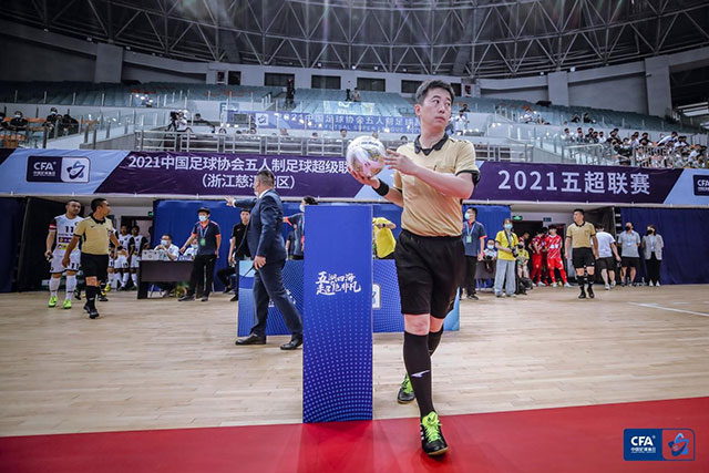 布莱德索41+7+6上海轻取北京总分1-0 方硕23分